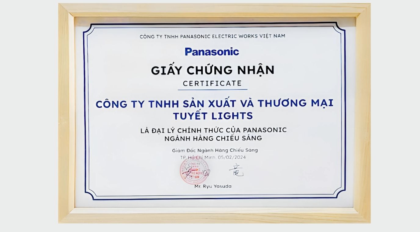 Tuyết Lights được Panasonic xác nhận là nhà phân phối sản phẩm chính hãng tại Việt Nam.